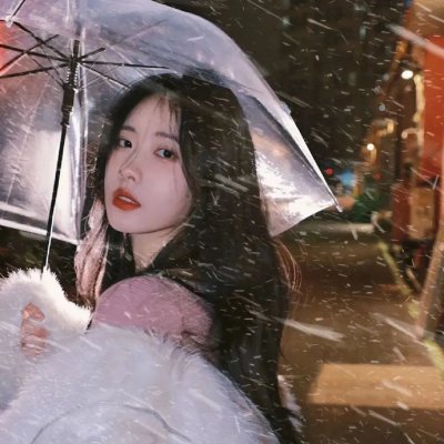 滑板女孩